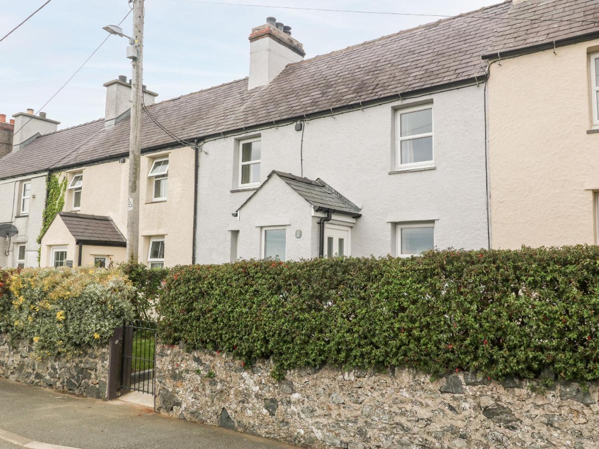 3 Green Terrace Gaerwen エクステリア 写真
